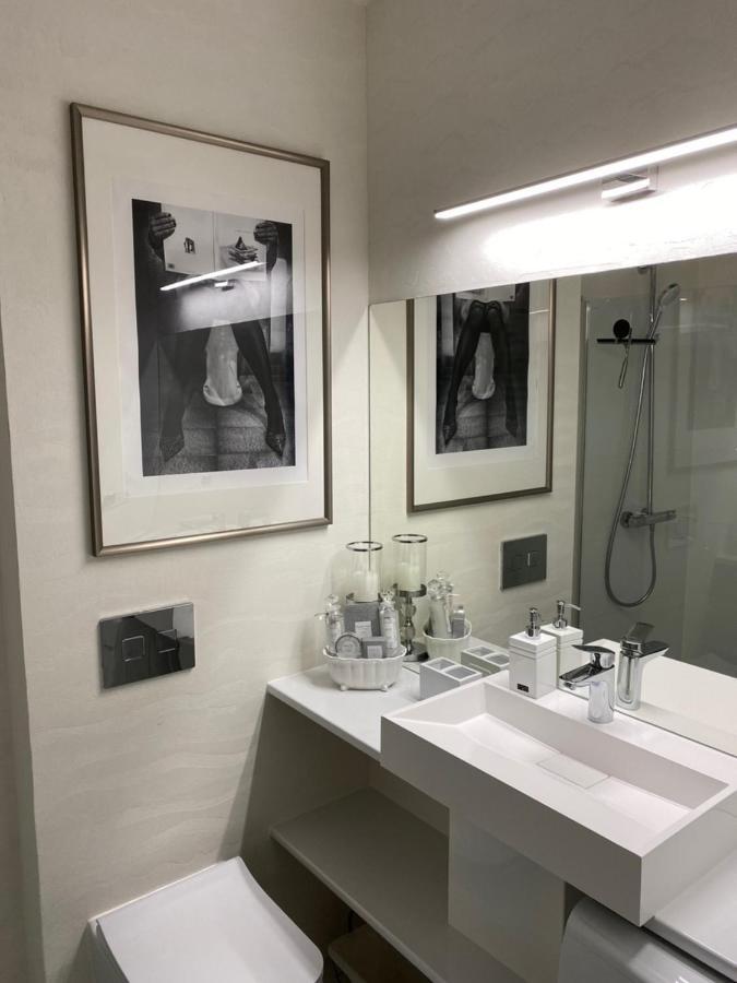 Przytulny Apartament Z Kominkiem Przy Jeziorze 博尔内苏利诺沃 外观 照片