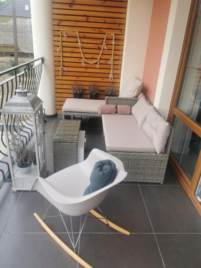 Przytulny Apartament Z Kominkiem Przy Jeziorze 博尔内苏利诺沃 外观 照片