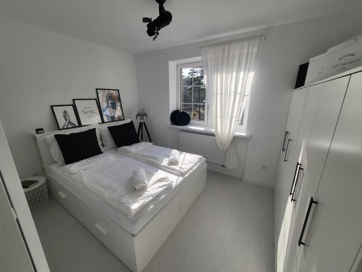 Przytulny Apartament Z Kominkiem Przy Jeziorze 博尔内苏利诺沃 外观 照片