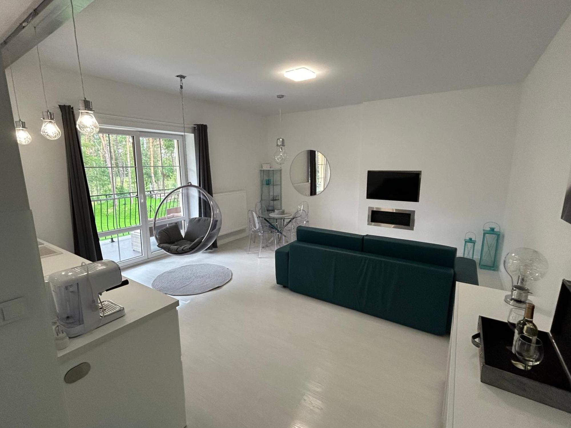 Przytulny Apartament Z Kominkiem Przy Jeziorze 博尔内苏利诺沃 外观 照片