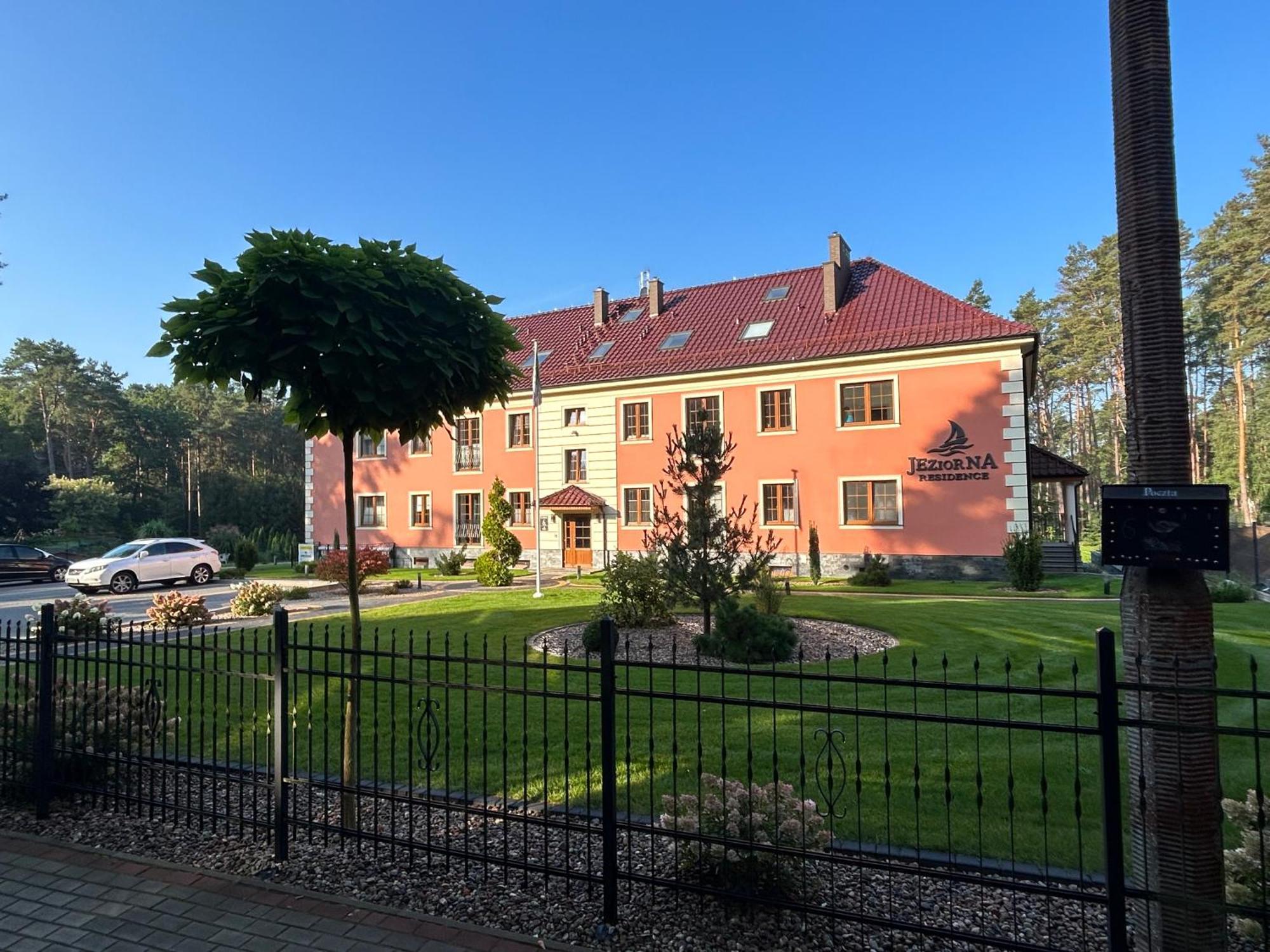 Przytulny Apartament Z Kominkiem Przy Jeziorze 博尔内苏利诺沃 外观 照片